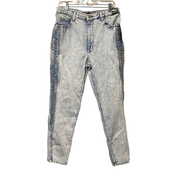NWT Vintage 90s Daily Jeans Acid Wash High Rise Cutout Jeans NOS - Picture 4 of 15